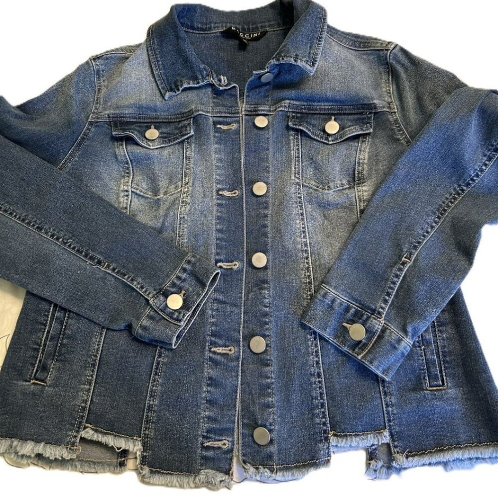 Baccini Vintage Classic Faded Denim Jean Jacket Fray Hem Uneven Cut Lt Wash Med